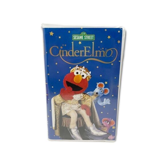 VHS Sesame Street CinderElmo 2000 Clamshell Classic Children’s Movie - Picture 2 of 6